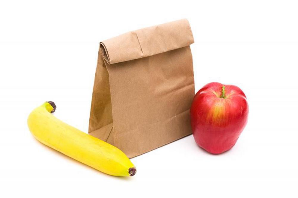 Paper_bag_banana_and_apple_ how_to_ripen